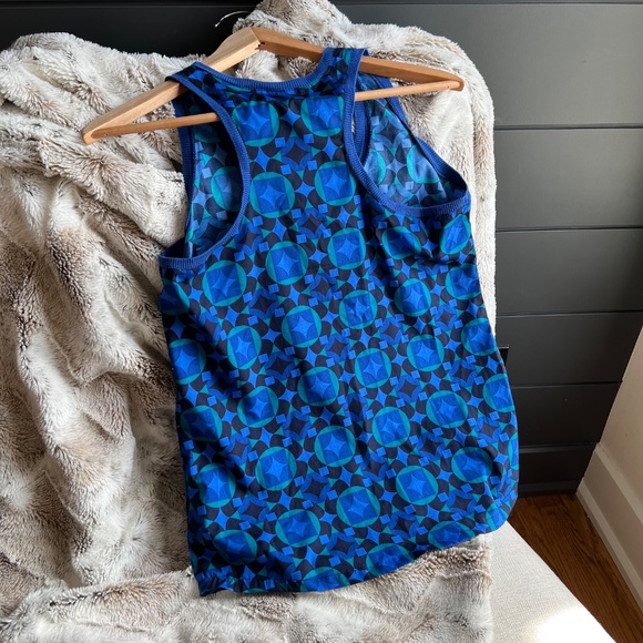 $8 when you bundled - Banana Republic Blue Camisole - Bundle Discount - Picture 3 of 3